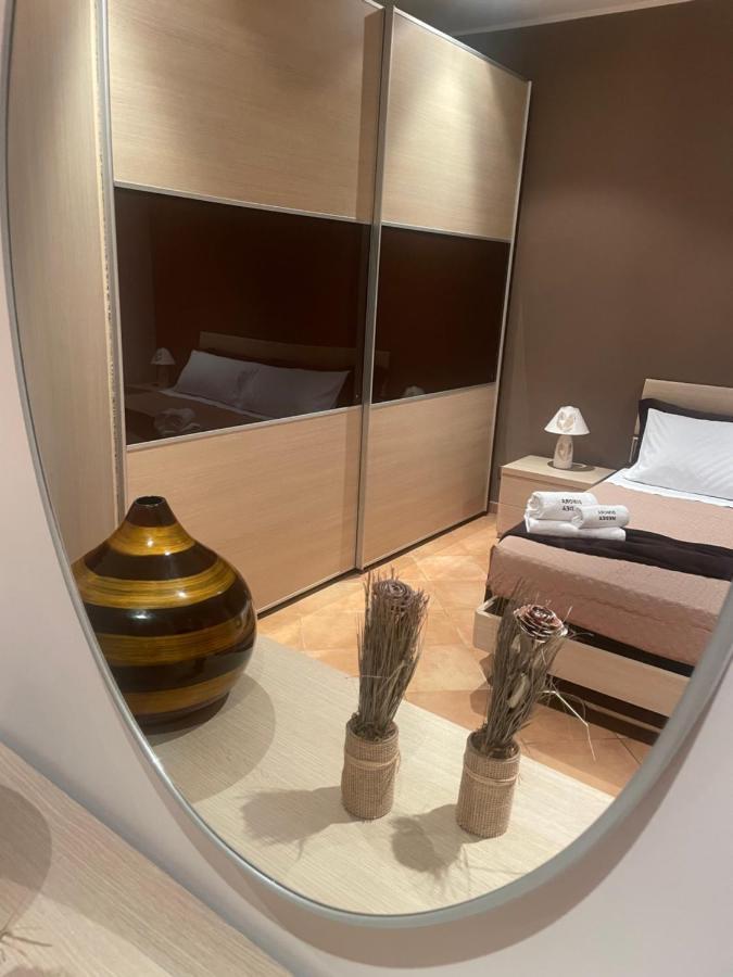 Dimora Medea Apartman Szirakúza Kültér fotó