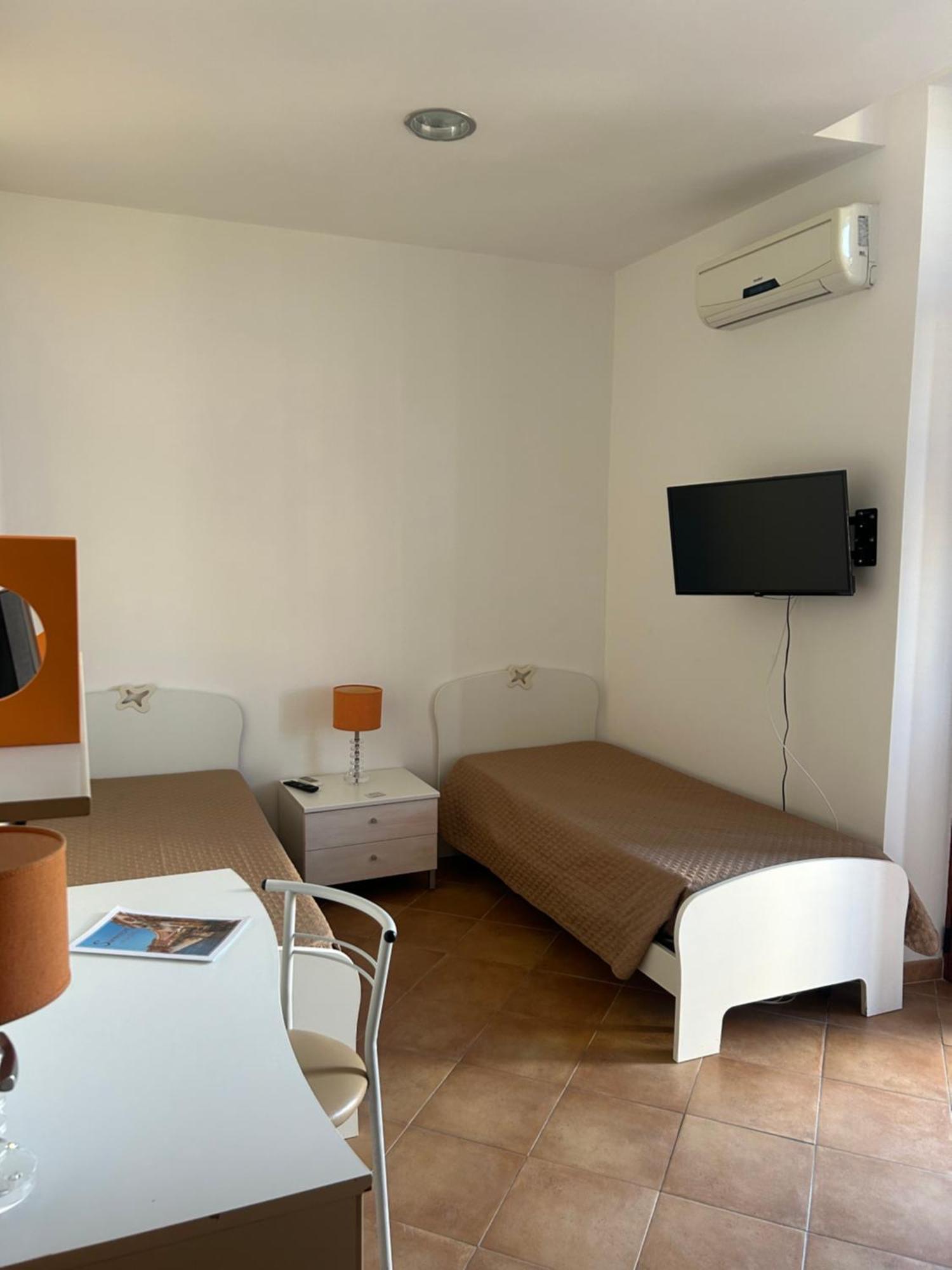 Dimora Medea Apartman Szirakúza Kültér fotó